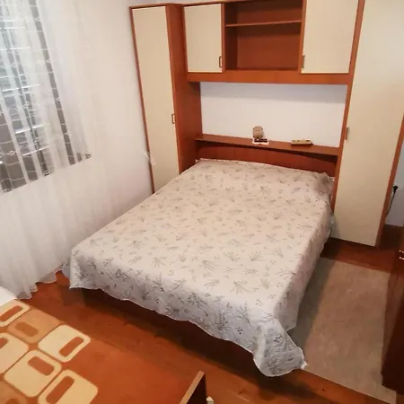 8397b Apartment *